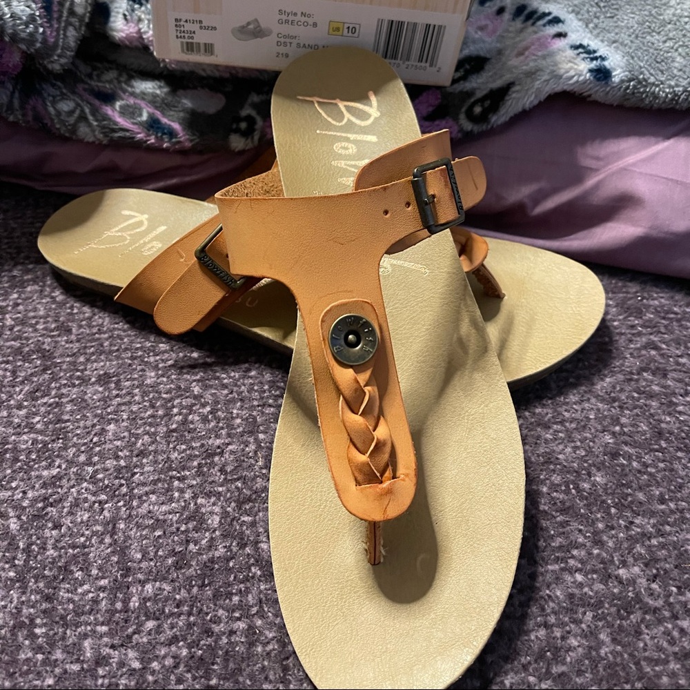 Blowfish size 10 sandals